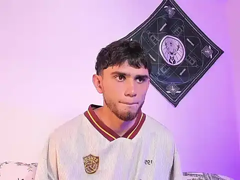 samevansx  online show from 03/28/26, 05:34