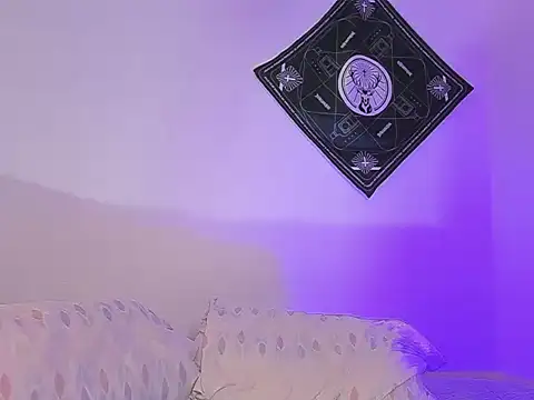 samevansx  online show from 04/09/26, 04:45