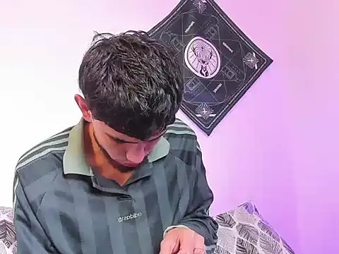 samevansx  online show from 04/10/26, 06:01