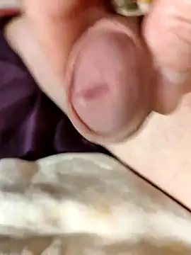 Snapshot of --Serhei-- chatting on 11/01/25, 06:04 --Serhei-- online show from 11/01/25, 06:04