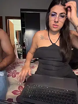 jheicylli online show from 11/16/25, 07:41