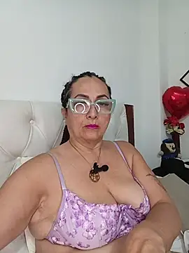 AlessandraLeroy online show from 07/01/26, 02:24