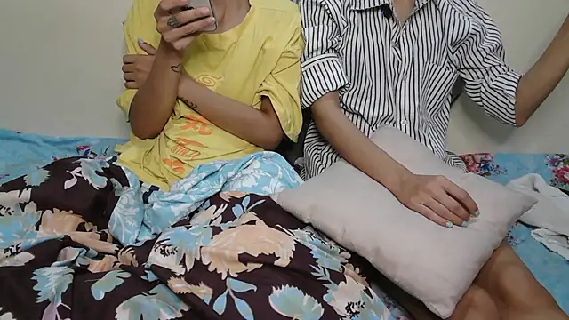 Snapshot of NaughtyThrouple007 chatting on 11/01/25, 05:48 NaughtyThrouple007 online show from 11/01/25, 05:48