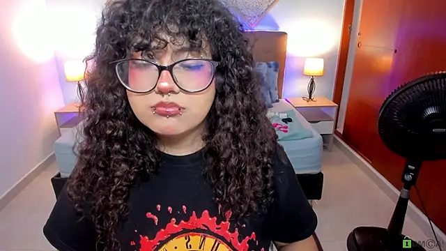  Lilly miller online show from 09/19/25, 08:20