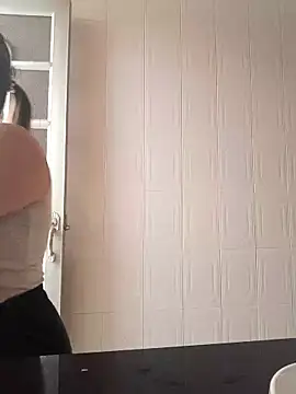 Luna-nevada online show from 10/02/25, 03:30