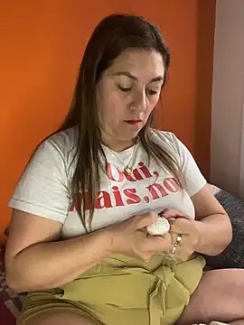 Luna-nevada online show from 02/06/26, 08:23