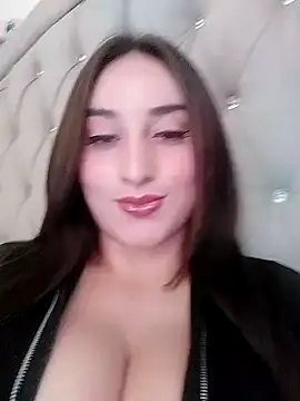 Snapshot of KARINA_FLOWER_ chatting on 09/18/25, 08:11 KARINA FLOWER online show from 09/18/25, 08:11