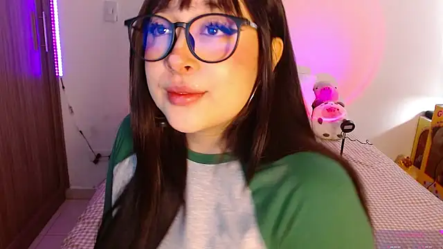 Oliviargf online show from 04/03/26, 12:25