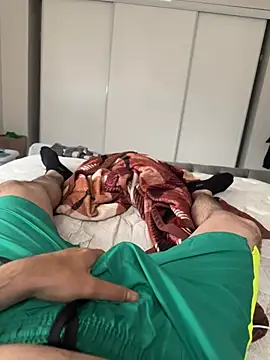 njariwala6 online show from 04/16/26, 09:04