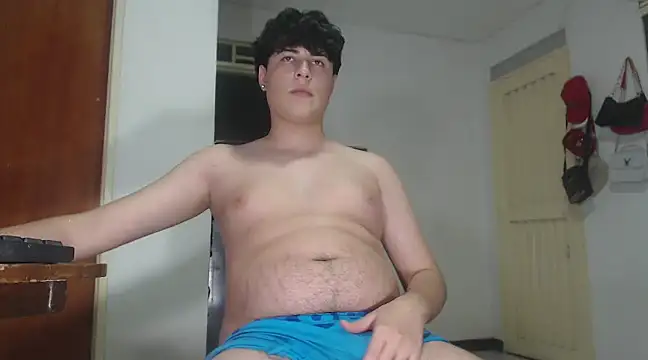 Snapshot of CrissConor chatting on 03/22/25, 01:00 CrissConor online show from 03/22/25, 01:00