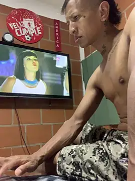 fumathebest25 online show from 03/14/25, 05:38