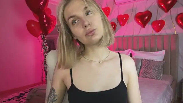  Vikky Moon  online show from 02/17/26, 12:40