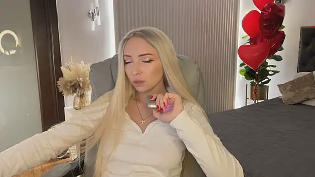 OhMyEmma online show from 02/20/26, 01:13