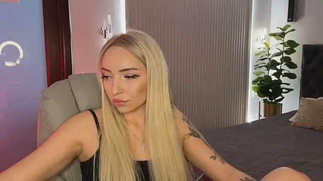 OhMyEmma online show from 04/06/26, 05:19