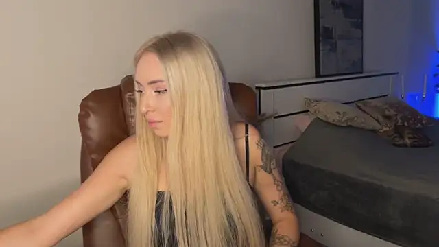 OhMyEmma online show from 07/16/26, 11:38