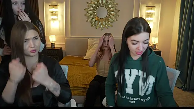 Molly Crazy  online show from 03/21/25, 04:07