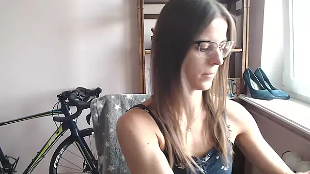 love megi online show from 06/02/26, 01:24