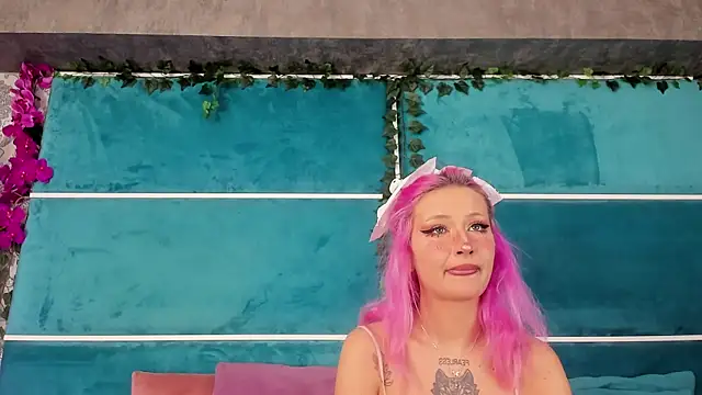 SunnyGlow online show from 10/30/25, 06:48