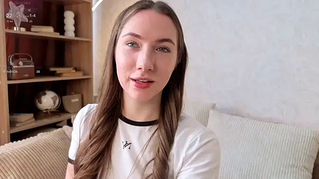 Kira mindnes online show from 09/26/25, 06:06