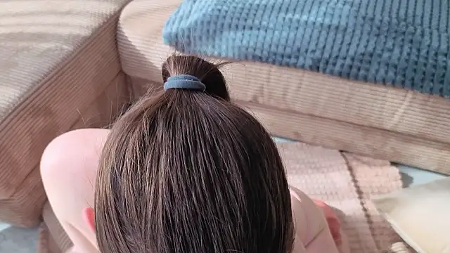 Kira mindnes online show from 03/27/26, 08:26