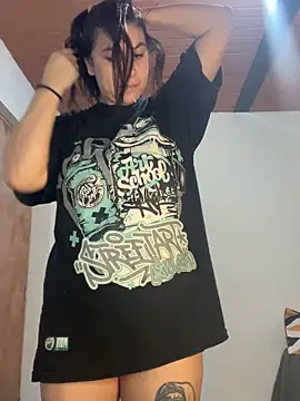 roldanmary online show from 10/12/25, 04:11