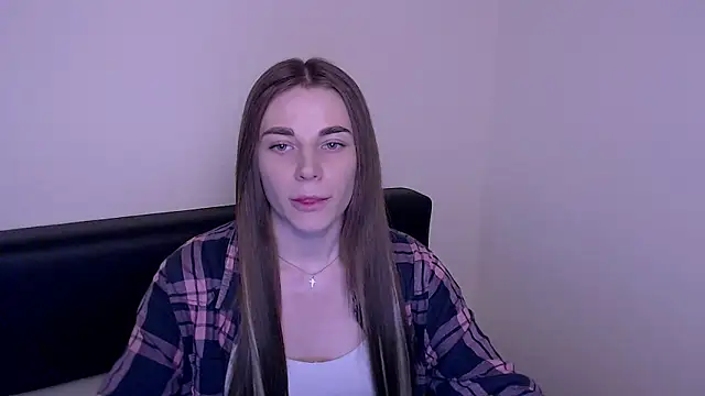 MiaDari  online show from 03/19/25, 02:35