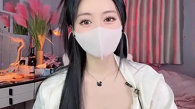 Snapshot of MI_KA22 chatting on 10/22/25, 06:57 MI KA22 online show from 10/22/25, 06:57