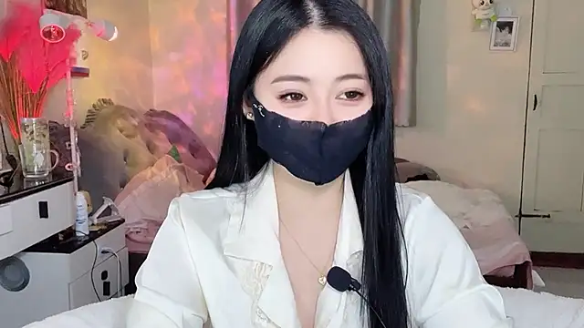 MI KA22 online show from 02/15/26, 07:05