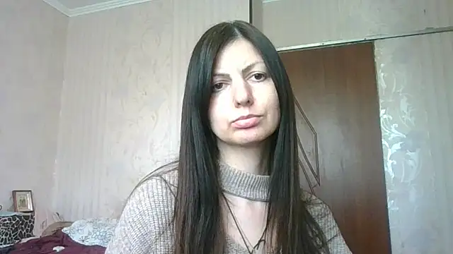 AliseWats online show from 03/10/25, 01:32