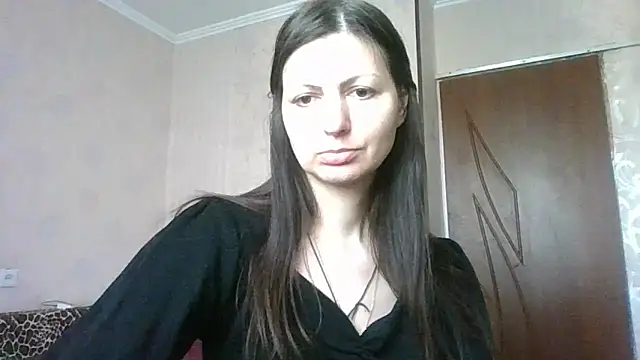 AliseWats online show from 03/11/25, 09:24