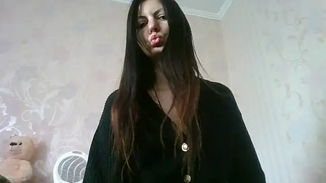 AliseWats online show from 11/02/25, 11:34