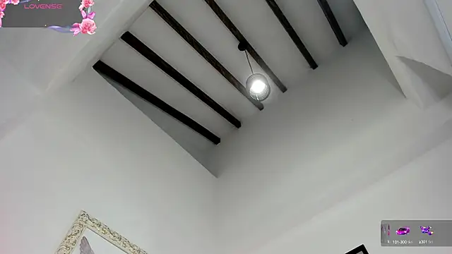 Lola Blondie online show from 10/09/25, 12:14