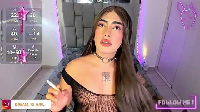 Snapshot of Sophie_whitexxx chatting on 10/01/25, 04:46 Sophie whitexxx online show from 10/01/25, 04:46