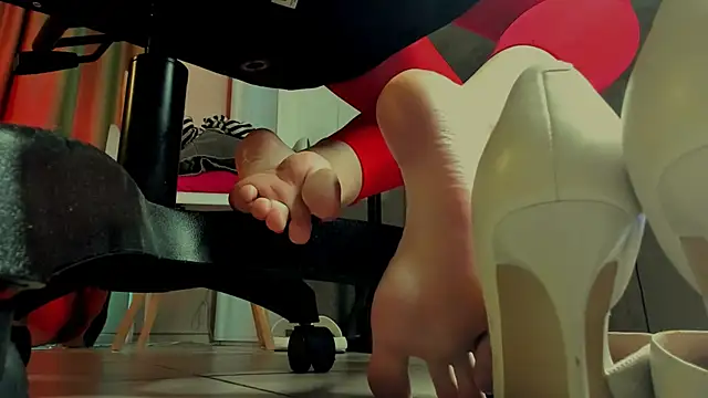 OlgaPetrova online show from 09/29/25, 11:37