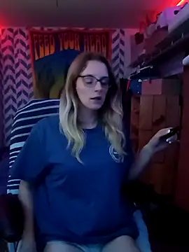 AlicePayne online show from 12/19/25, 04:52