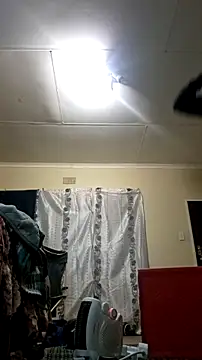 bakedsnackmmh online show from 04/17/26, 07:17