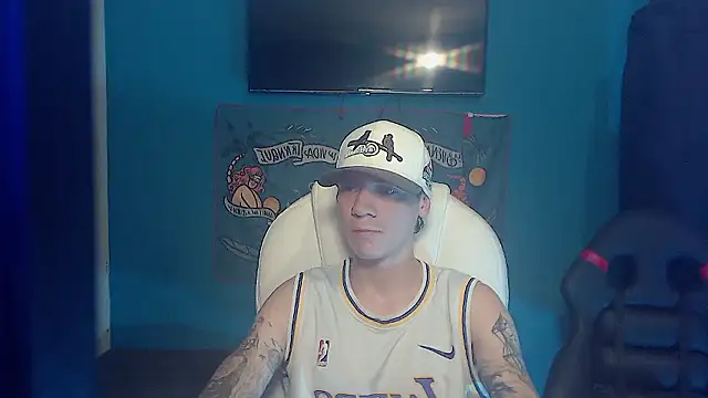 Snapshot of Burperking420_ chatting on 01/14/26, 10:58 Burperking420 online show from 01/14/26, 10:58