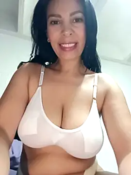 DaphneRosses online show from 03/16/26, 02:10