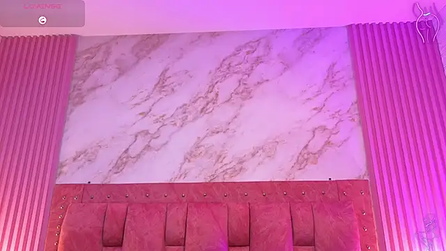 Snapshot of goldilockss15 chatting on 02/05/26, 03:22 goldilockss15 online show from 02/05/26, 03:22