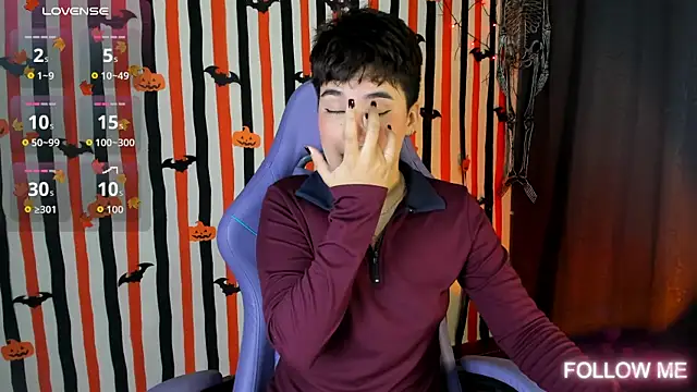 Snapshot of emma_cute7 chatting on 10/22/25, 04:02 emma cute7 online show from 10/22/25, 04:02