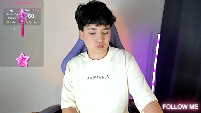 emma cute7 online show from 01/08/26, 02:25