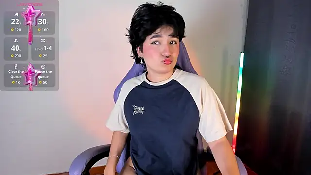 Snapshot of emma_cute7 chatting on 03/26/26, 09:26 emma cute7 online show from 03/26/26, 09:26