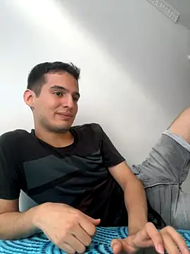 Snapshot of Thiagobb7 chatting on 09/09/25, 09:58 Thiagobb7 online show from 09/09/25, 09:58