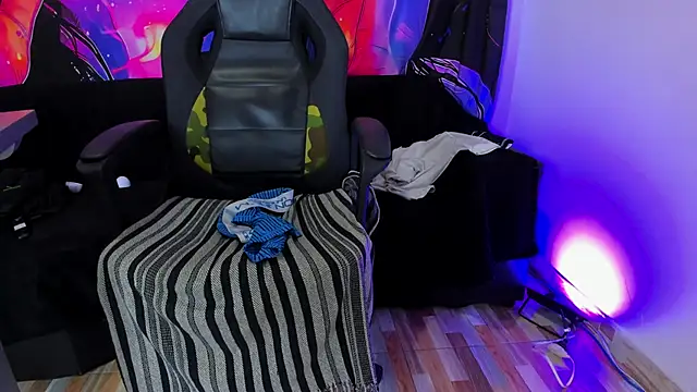 MAXXY CUTE online show from 03/12/25, 01:58