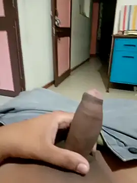 Snapshot of roney110 chatting on 03/14/25, 08:10 roney110 online show from 03/14/25, 08:10