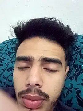 Snapshot of MATANAN31 chatting on 10/04/25, 06:33 MATANAN31 online show from 10/04/25, 06:33