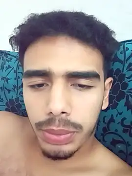 Snapshot of MATANAN31 chatting on 10/24/25, 07:43 MATANAN31 online show from 10/24/25, 07:43