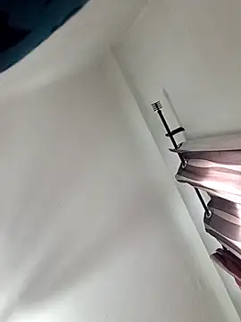 Snapshot of MATANAN31 chatting on 10/25/25, 07:49 MATANAN31 online show from 10/25/25, 07:49