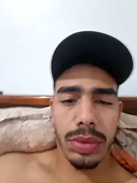 Snapshot of MATANAN31 chatting on 11/13/25, 06:01 MATANAN31 online show from 11/13/25, 06:01