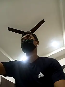 Hotswetie online show from 03/19/25, 03:41